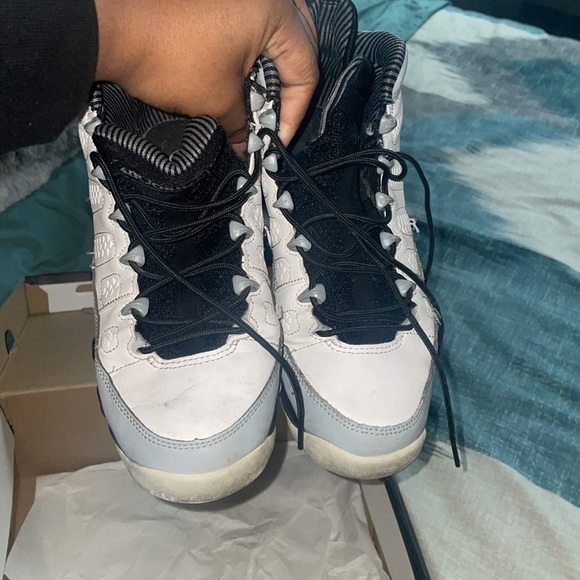 Jordan 9s Size 7Y - Picture 3 of 4
